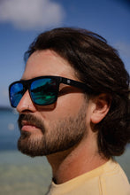 Load image into Gallery viewer, Brayden - Sunglasses
