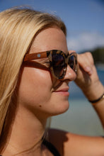Load image into Gallery viewer, Nora - Sunglasses
