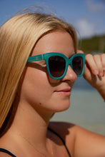Load image into Gallery viewer, Biscayne - Sunglasses
